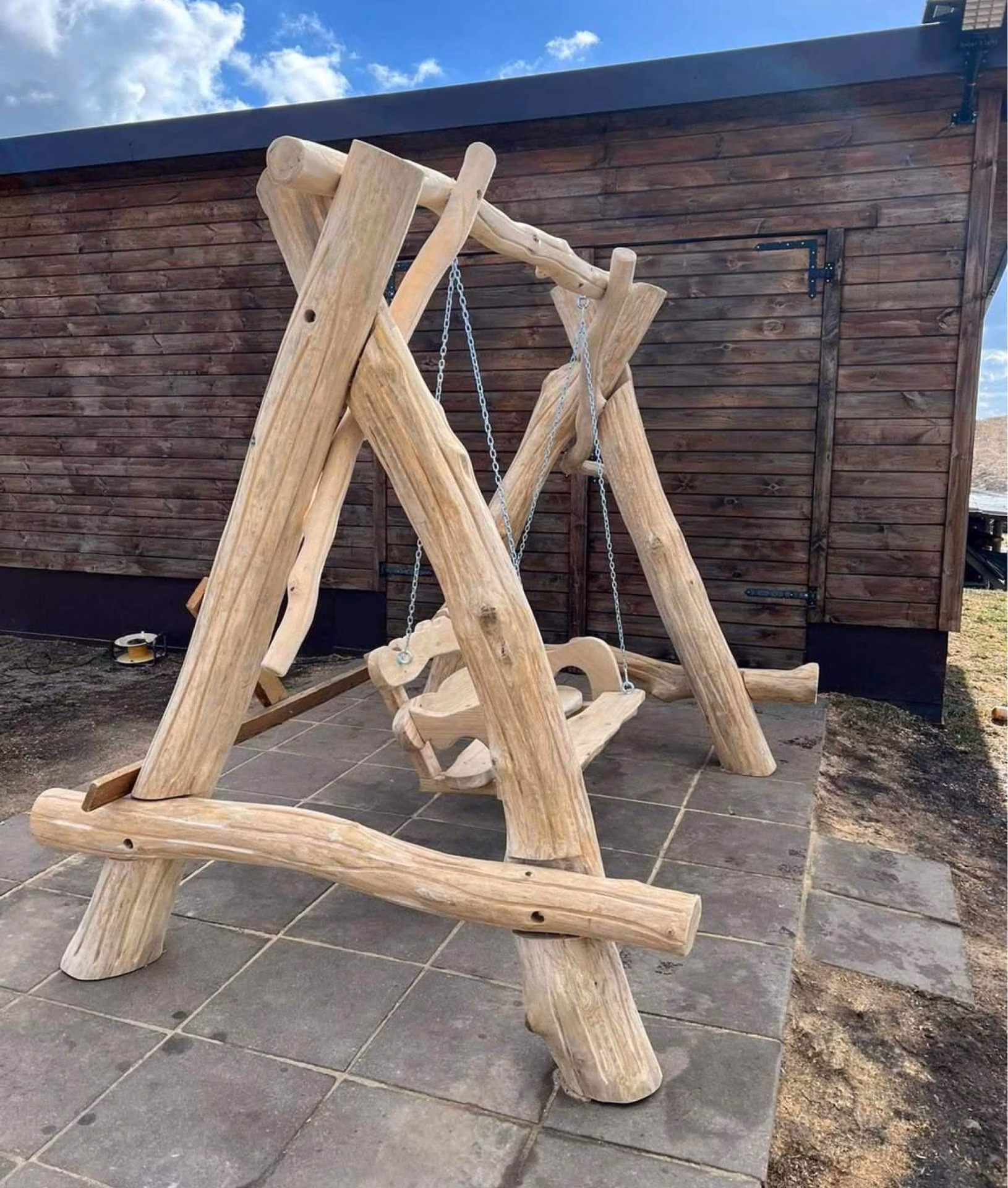 5b583bdd3a1de94edd368494bc61b1ef