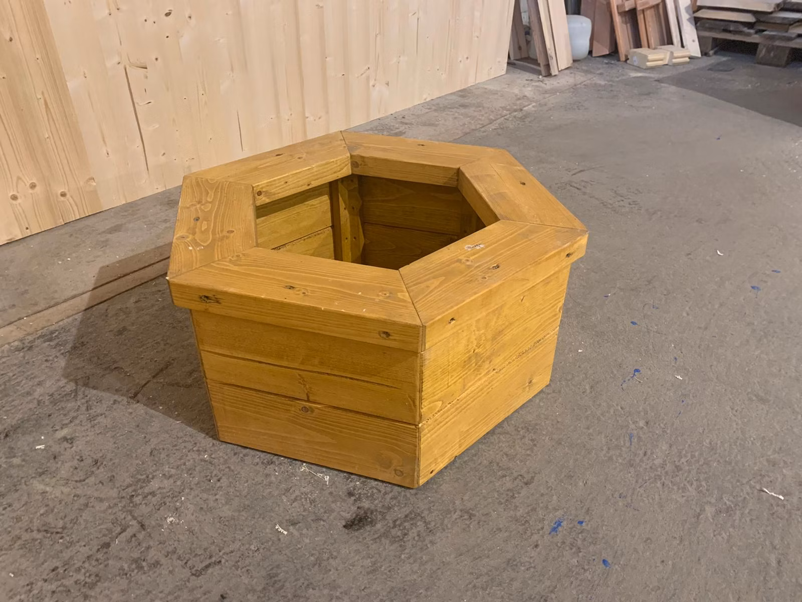 Donica ogrodowa drewniana 6-stronna