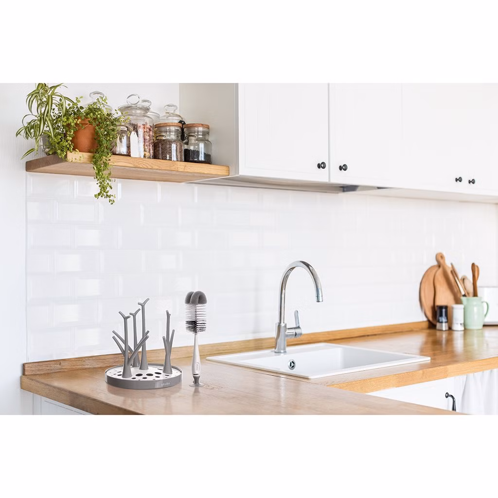 6887002fef18a5f225bdd794f04d384a