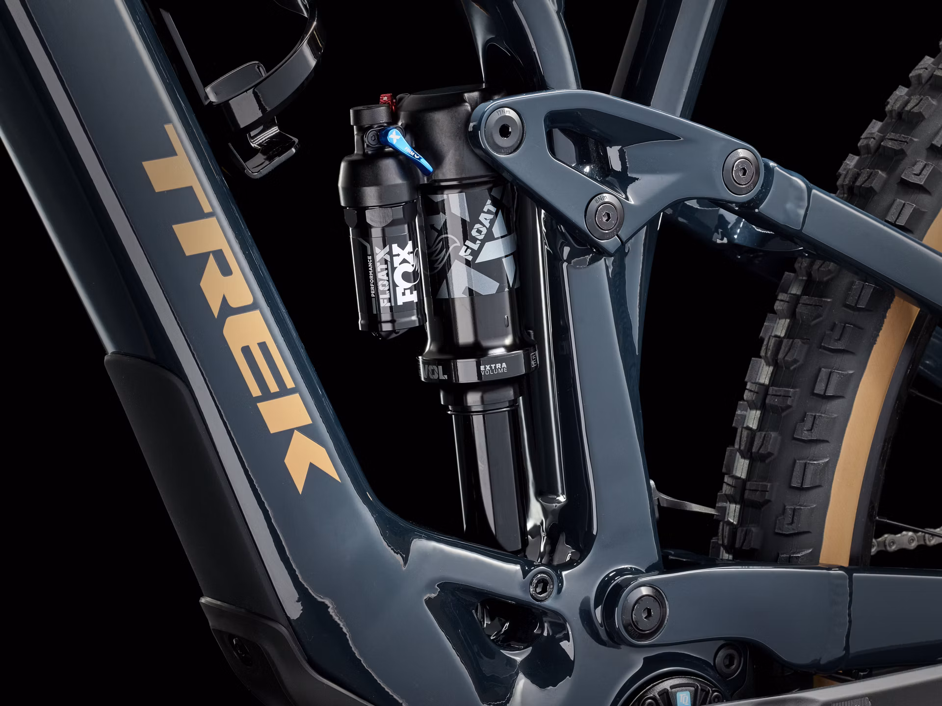 3a52140b07d2a6f54565535c7333ea10.jpg