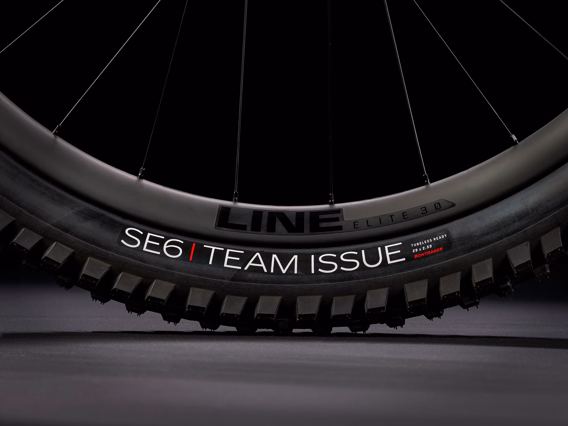 c0fe260c7a2b726a3c0bed333e14ee33.jpg