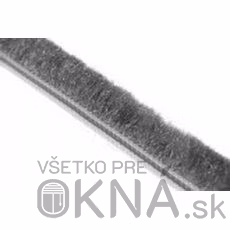 Samolepiaca štetinka š.4,8 x výška 4 mm / 1m