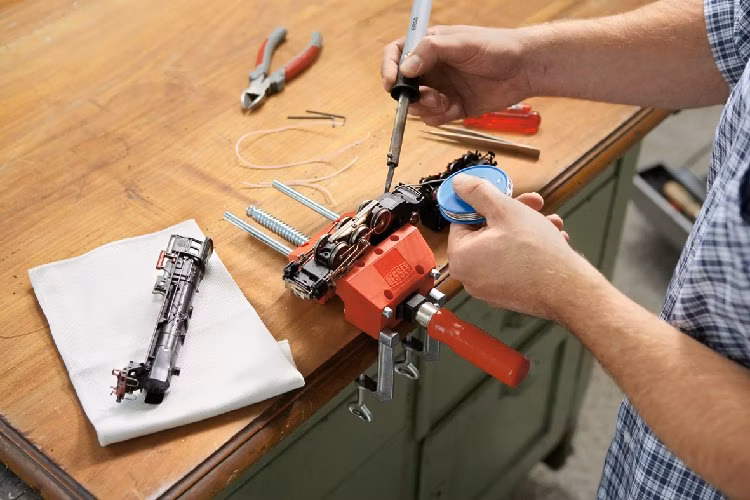 BESSEY - skrutkový zverák S10