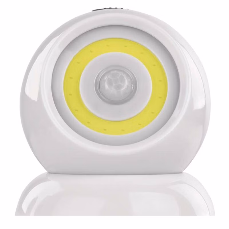 LED nočné svetlo P3324 s pohybovým čidlom