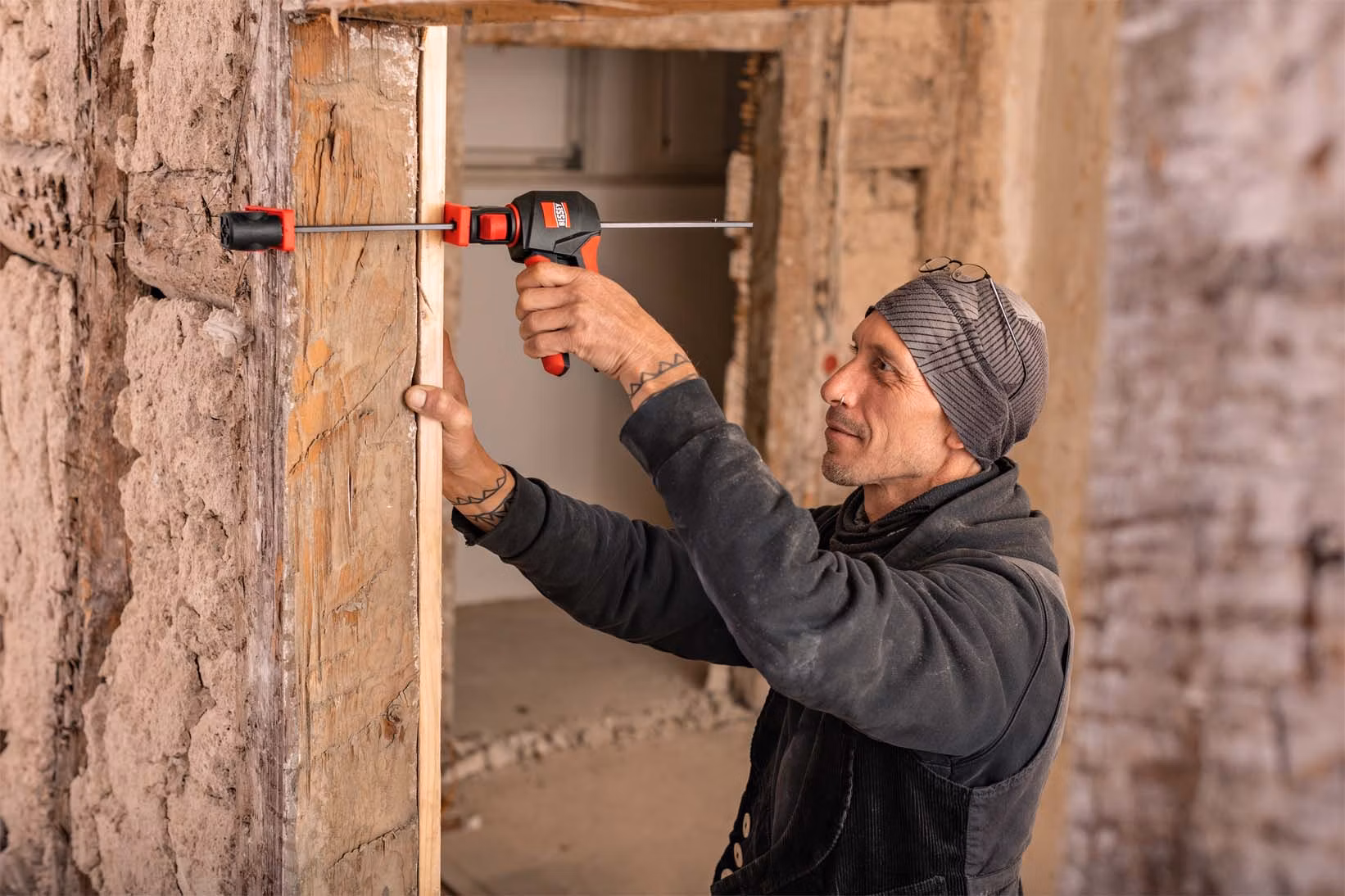 BESSEY - Jednoručná svorka s otočnou rukoväťou EZ360 150/80