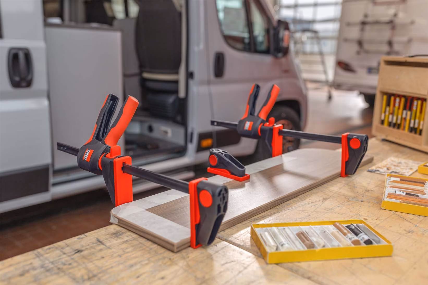 BESSEY - Jednoručná svorka s otočnou rukoväťou EZ360 150/80