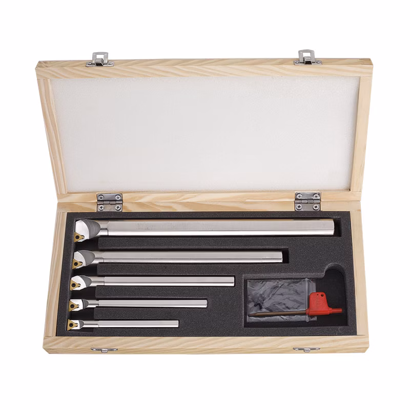 Sada nástrojov pre vnútorné obrábanie so skrutkovým upínaním 90°