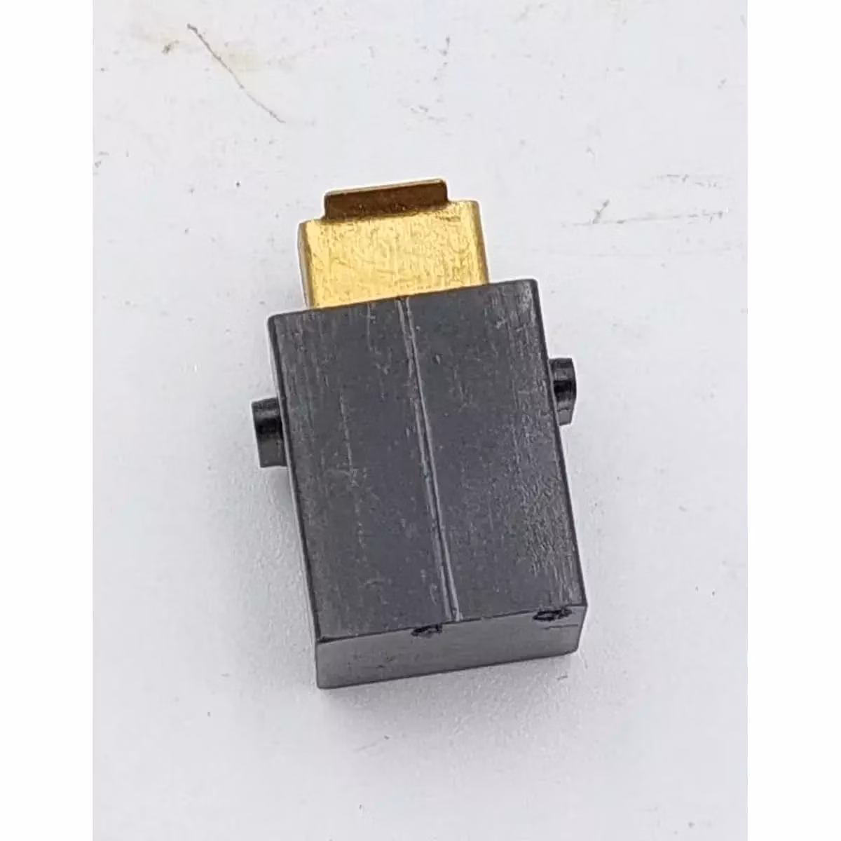 f5703490e4de13a7c7ac3fa8de930814
