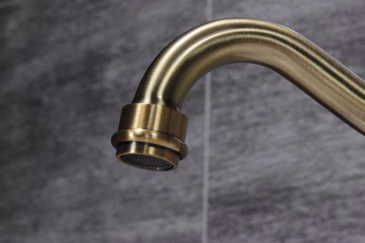 050c88637de3f83c78256b881978b1c7