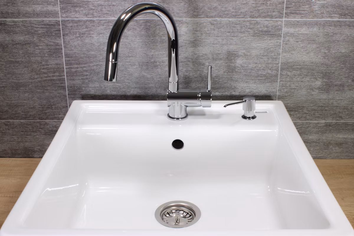 4d9b32a15680e56403ae3c6ea0a38d3b