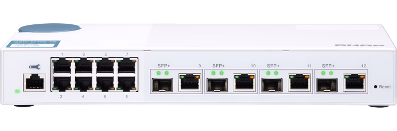 QNAP řízený switch QSW-M408-4C (12 portů: 8x Gigabit port + 4x 10G SFP+ / 10GbE kombo porty)
