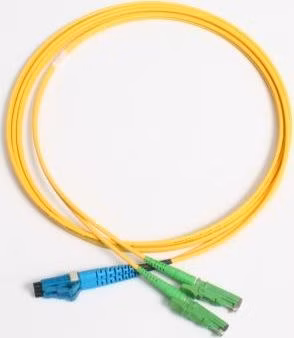 Patchcord FO duplex E2000/APC-LC 9/125um SM 1m, OS2