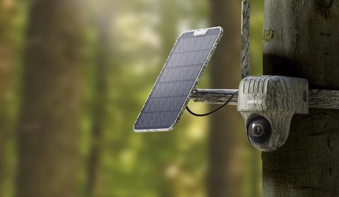 Reolink Go Series G450 8MPx venkovní bateriová 4G IP kamera se solárním panelem, otočná, 3840x2160, SD 128GB, IP64