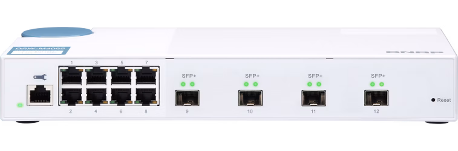 QNAP řízený switch QSW-M408S (12portů: 8x Gigabit port + 4x 10G SFP+ porty)