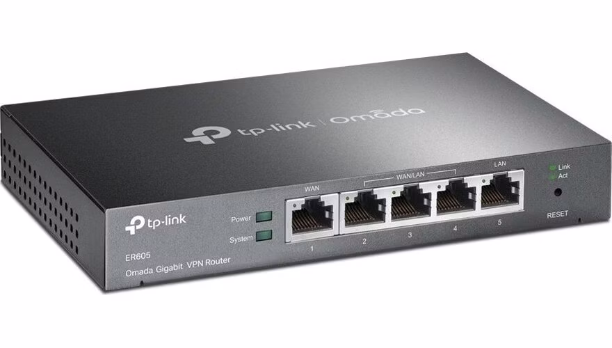 SafeStream™ Gigabit Multi-WAN VPN Router PORT: 1× Gigabit RJ45 WAN Port, 3× Gigabit RJ45 WAN/LAN Ports, 1× Gigabit RJ45