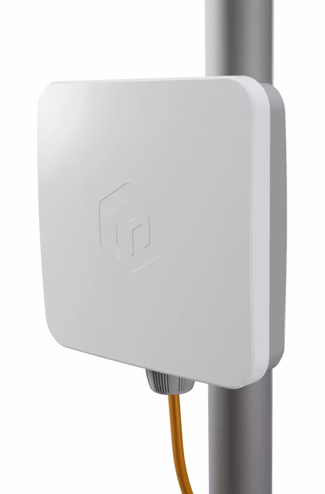 MikroTik SXTsq Embedded LTE4, 3/4G (LTE) modem, 9dBi, nano SIM,eSIM, GbE, L3