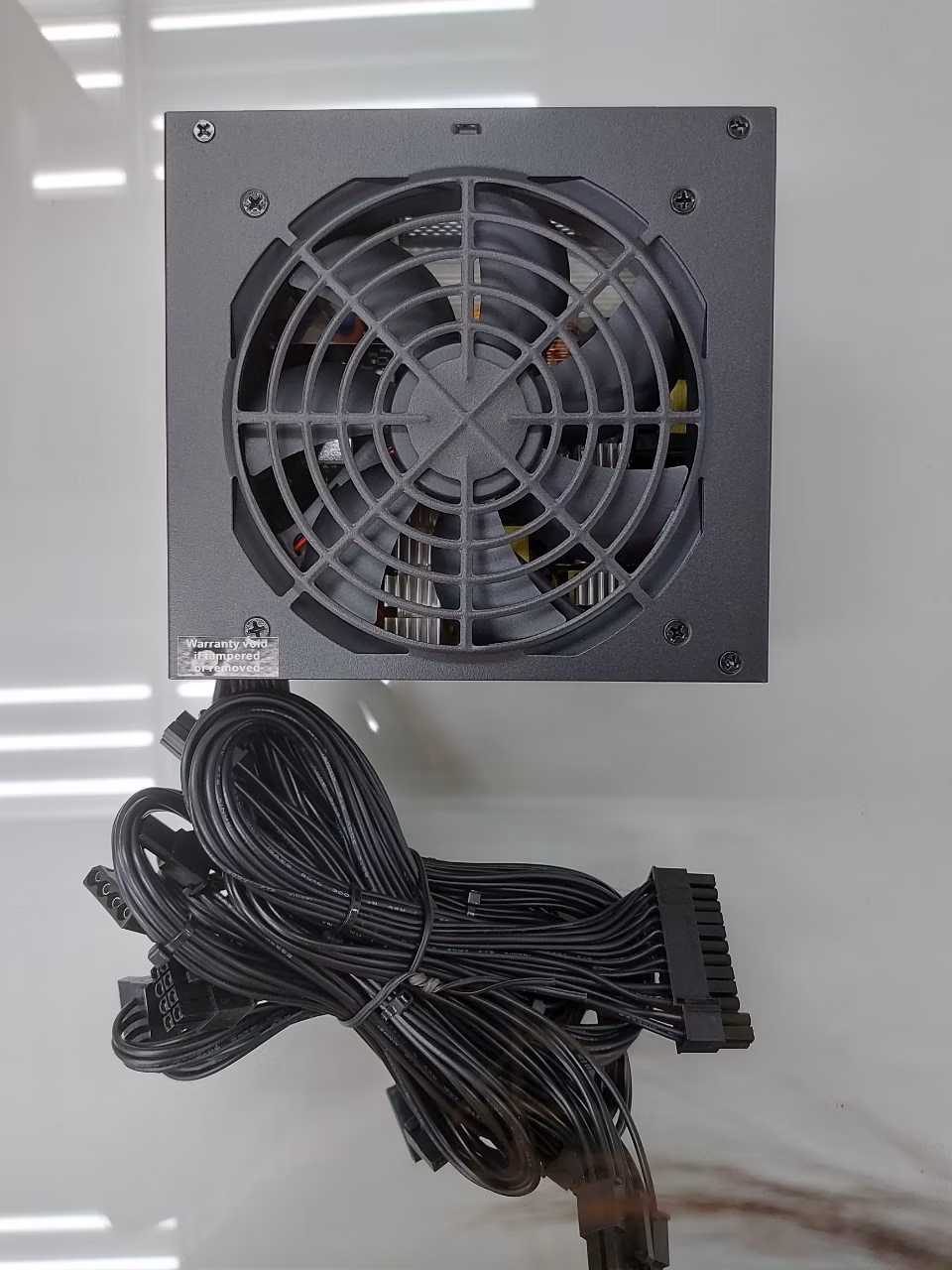 In-Win zdroj B65E 650W Bronze