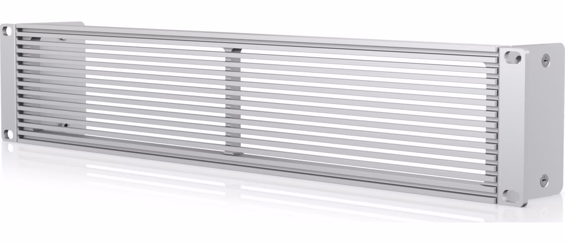 Ubiquiti Rack Mount Panel Vented 2U - Panel do rozvaděče 19" s ventilační mřížkou, stříbrný, 2U
