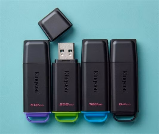 KINGSTON 256GB Portable USB 3.2 Gen 1 DataTraveler Exodia Black/Green GEN2