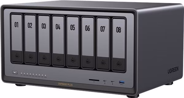 UGREEN NASync DXP8800 Plus (10C/i5-1235U/4,4GHz/8GBRAM/8xSATA/2xM.2/2x10GbE/1xPCIe/2xTB/2xUSB2.0/2xUSB3.2/HDMI/SD)