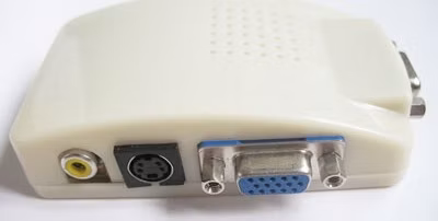 AVACOM Převodník kompozitního signálu s-video/cinch na VGA signál (DB15F)