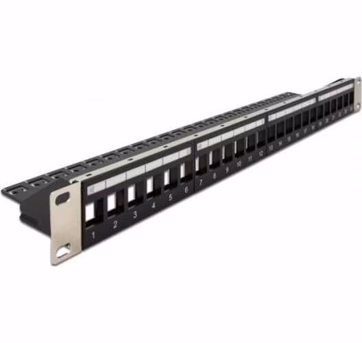 Delock 19” Keystone Patch Panel 24 Portů naklápěcích černý
