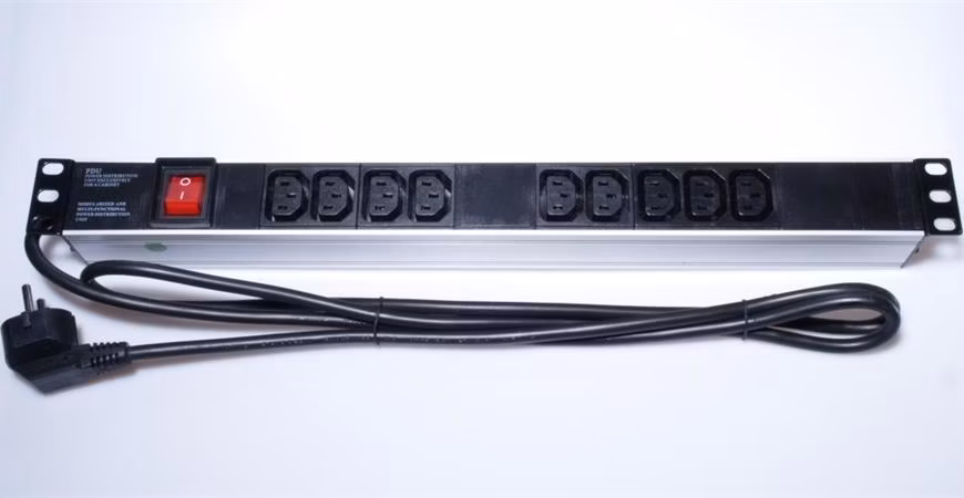 PremiumCord Panel napájecí do 19" racku 1U, 9xIEC (C13), 2m kabel,vypínač