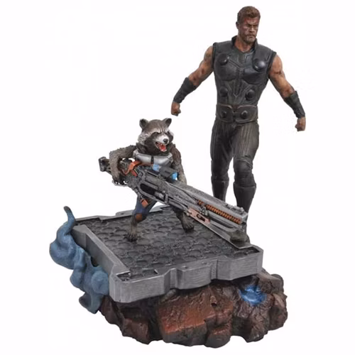 Marvel Premier Avengers 3 Thor &amp; Rocket Statue
