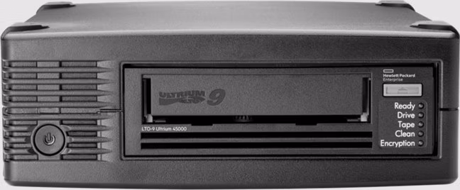 HPE Storage LTO-9 Ultrium External Tape Drive (BC042A) + 5x LTO-9 45TB DataCartridges (Q2079A) +(716197-B21)Smart choice