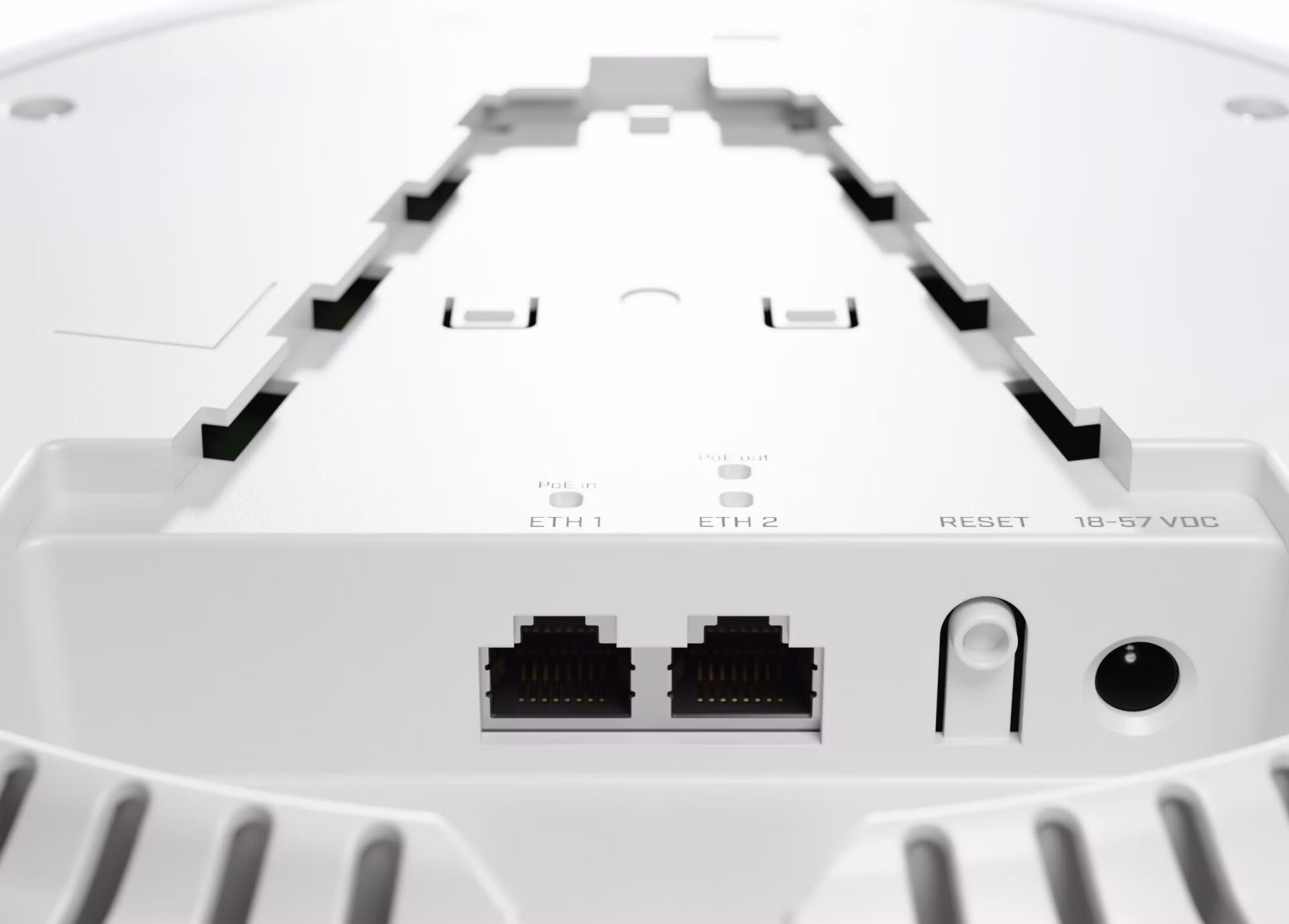 MikroTik cAP ax, cAPGi-5HaxD2HaxD, Quad core 1.8 GHz, 2,4/5GHz Wi-Fi 6, 2x GbE PoE+ in/out, L4