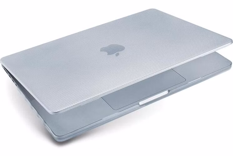 Pipetto kryt Hardshell Dots Case pre Macbook Air 15" M2/M3/M4/M5 - Frosted Clear