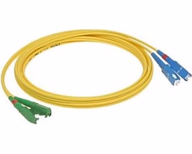 Patchcord FO duplex E2000/APC-SC/UPC 9/125um SM 15m
