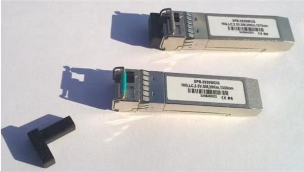 SFP+ WDM transceiver 10GBASE-BX, multirate, SM 10km, TX1270/RX1330nm, LC simp., DMI , Fortinet komp.