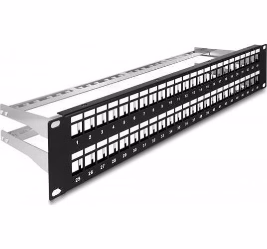 Delock Spojovací panel Keystone, rozměru 19”, 48 portů, s uvolňováním napětí, 2U, černý