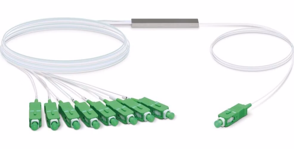 Ubiquiti UFiber Splitter 8 - optický rozbočovač 1:8, 1260-1650 nm, SC/APC konektory, délka 1,5 m