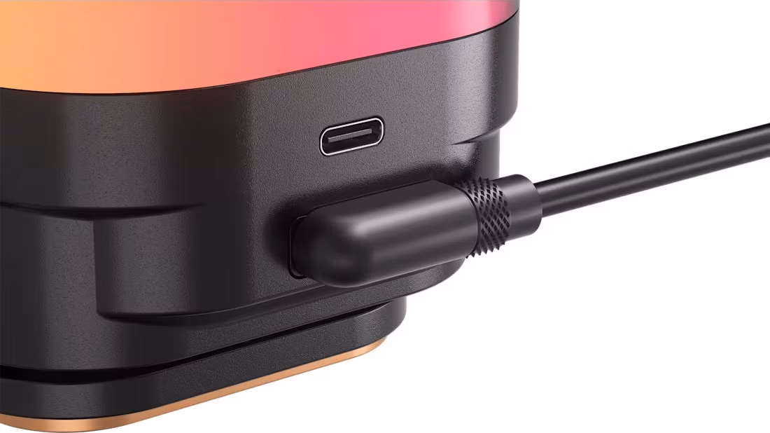CORSAIR iCUE LINK TITAN 240 RX RGB AIO LCD, 240mm