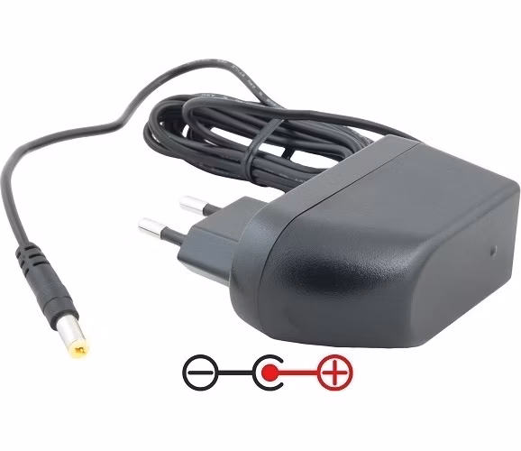 Avacom Napájecí adaptér univerzální 24V 1A 24W konektor 5,5mm x 2,1mm plus pól uprostřed