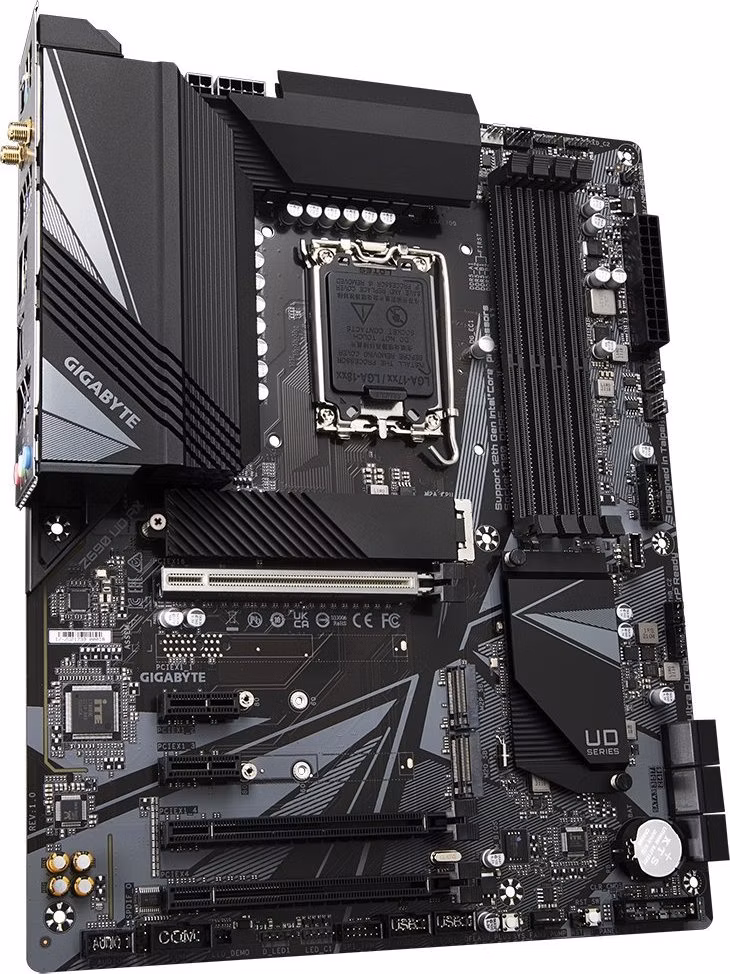 OPRAVENÉ - GIGABYTE Z690 UD AX / LGA1700 / Intel Z690 / 4x DDR5 / 3x M.2 / HDMI / DP / USB-C / WiFi / ATX