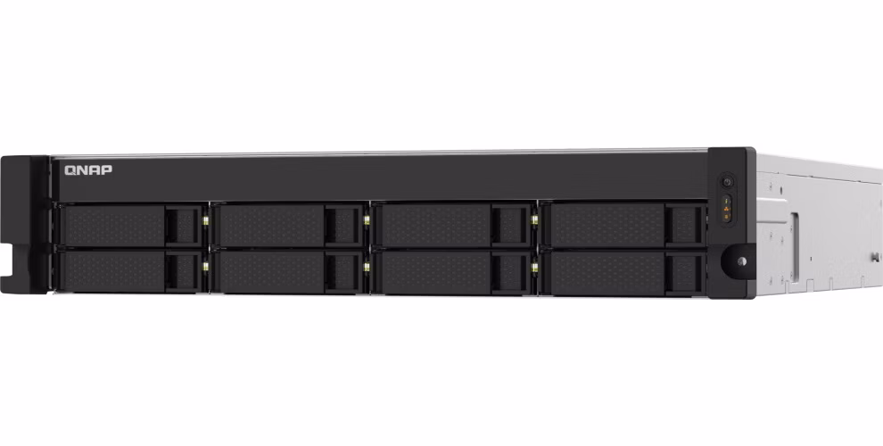 QNAP TS-832PXU-4G 8x SATA, 4GB RAM, 2x 2,5GbE, 2x 10GbE SFP+, 1x PCIe, 4x USB 3.2