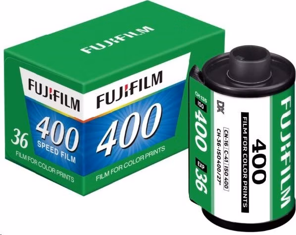 Fujifilm 136 FUJIFILM 400 36EX1 - negativní film / kinofilm (alternativa Kodak, Agfa)