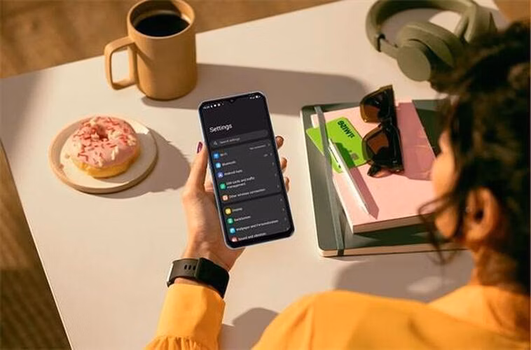 Blackview WAVE 7C LTE 6.56" HD IPS 720x1612 90Hz 4+64GB CAM 32MP/13MP Face ID 5000mAh Android 16, modrý