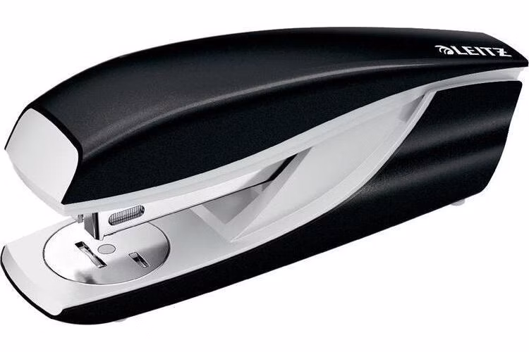 LEITZ Stolní sešívačka NeXXt WOW 5502, černá