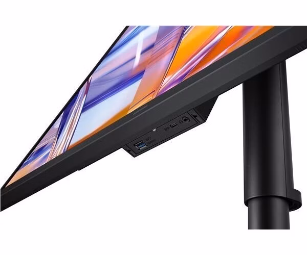 Samsung ViewFinity S8 (S80UH) 32" VA LED 3840x2160 Mega DCR 5ms 350cd DP HDMI USB-C(90W)pivot