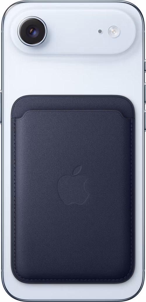 iPhone FineWoven Wallet with MagSafe – Mach