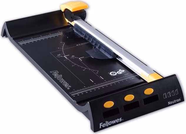 FELLOWES řezačka Neutron/ formát A4/ délka řezu 320 mm/ 10 listů 80g papíru/ plastová základna