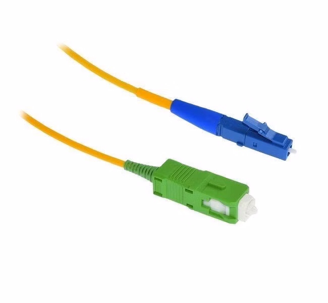 XtendLan simplexní patch kabel SM 9/125, OS2, LC(UPC)-SC(APC), LS0H, 3m