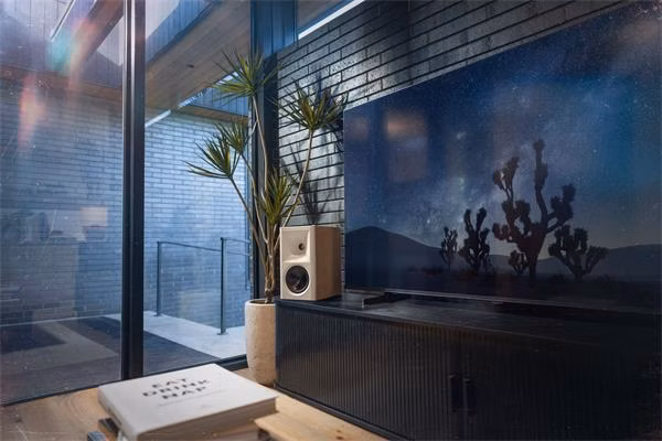 Klipsch The Fives II, aktívne reproduktory, červený dub
