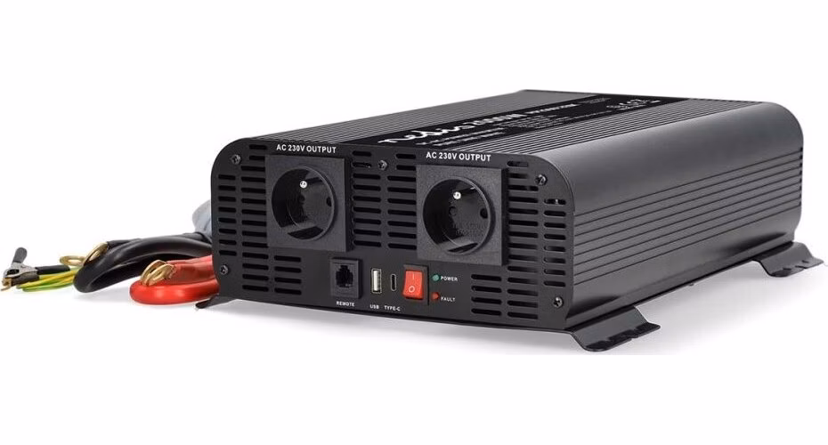 NEDIS měnič napětí/ čistá sinusoida/ 12 V DC/230 V AC 50 Hz/ 2000 W (4000 W špička)/ USB-A / USB-C/ 2x zásuvka typu E