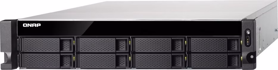 QNAP TS-877XU-RP-3600-8G   8 SATA, 8GB RAM, 2x GbE, 2x 10G SFP+, 4x PCIe, 2x zdroj)