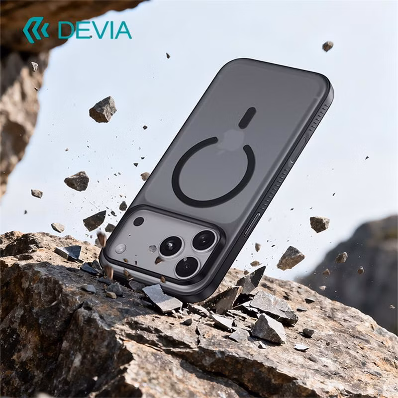 Devia kryt Light Ripple Skin-Friendly Magnetic Case pre iPhone 18 Pro Max - Dark Cherry